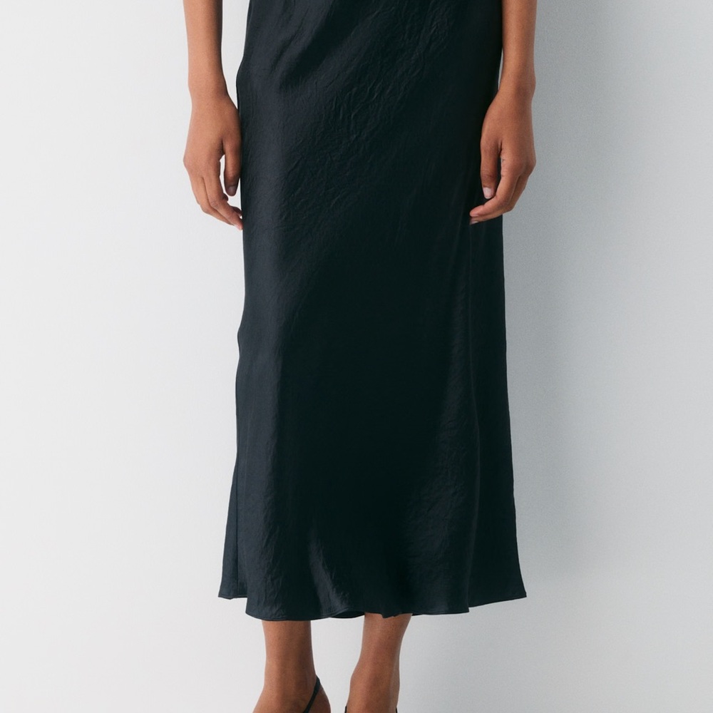 Aritzia Babaton Slip Satin Maxi Skirt